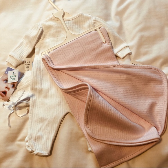 Tapioca 3 Piece Preemie White Sleeper Bonnet & Receiving Blanket Vintage - Picture 4 of 12